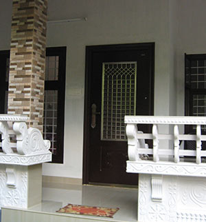 ILEAF DOORS