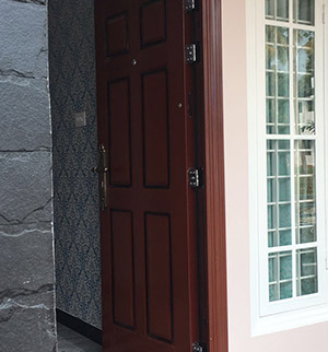 ILEAF DOORS